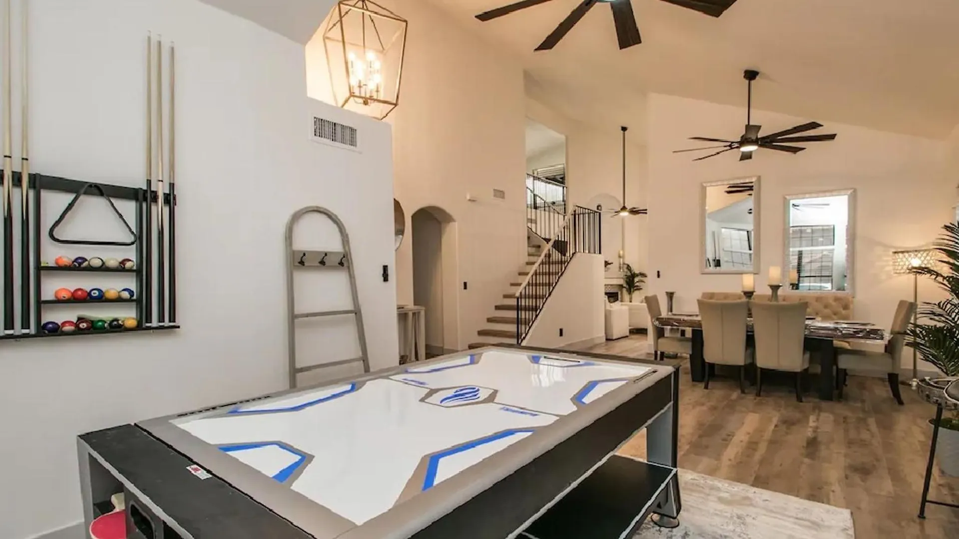 Newly Renovated 4 Bedroom Retreat Wpool Phoenix United States