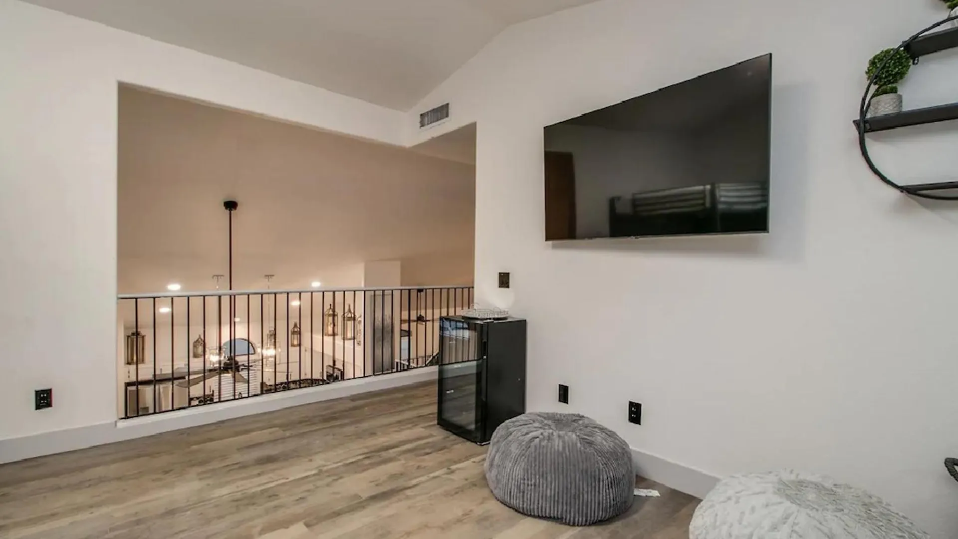 Newly Renovated 4 Bedroom Retreat Wpool Phoenix 0*,